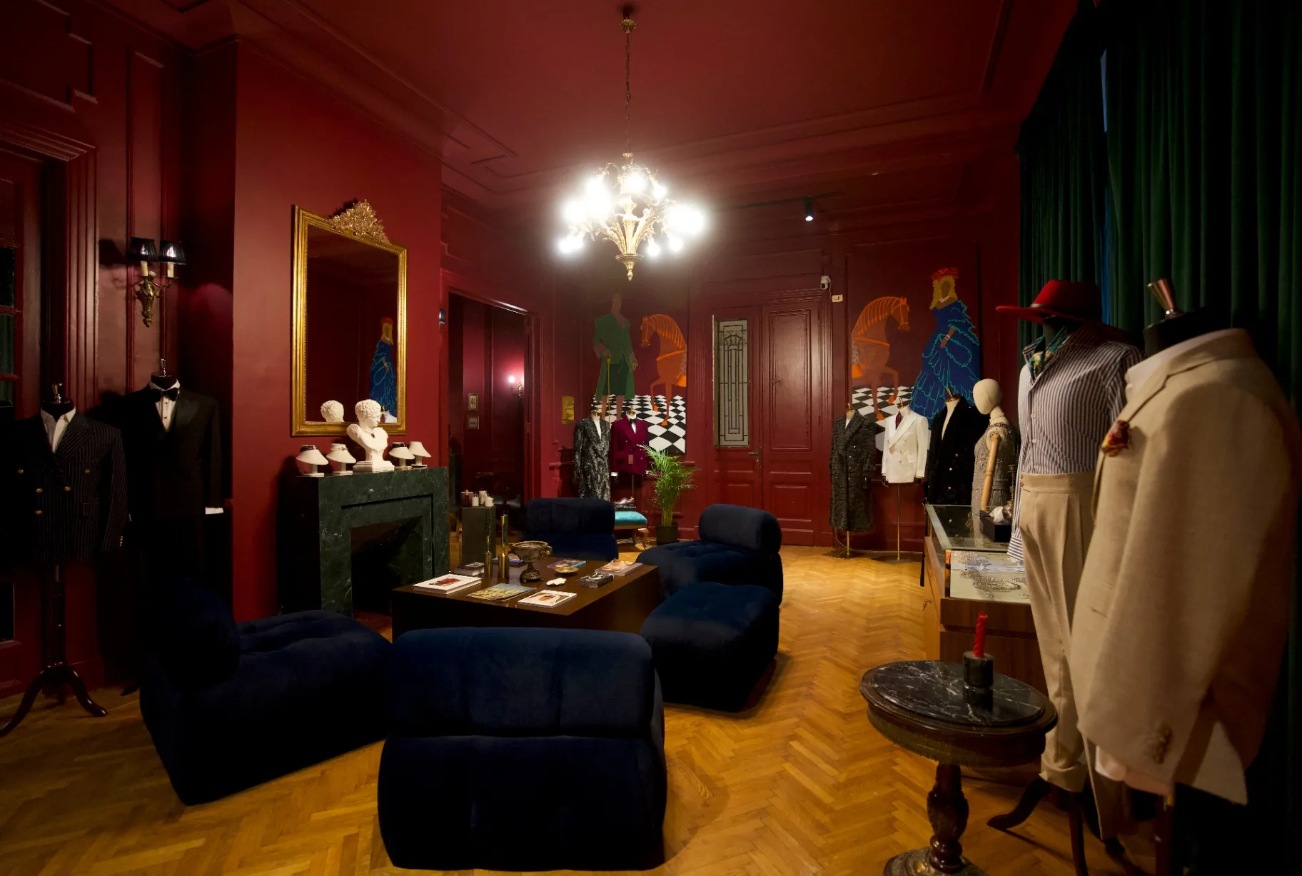 Nour Ibrahim — soirée and eveningwear at Casa Di Vici