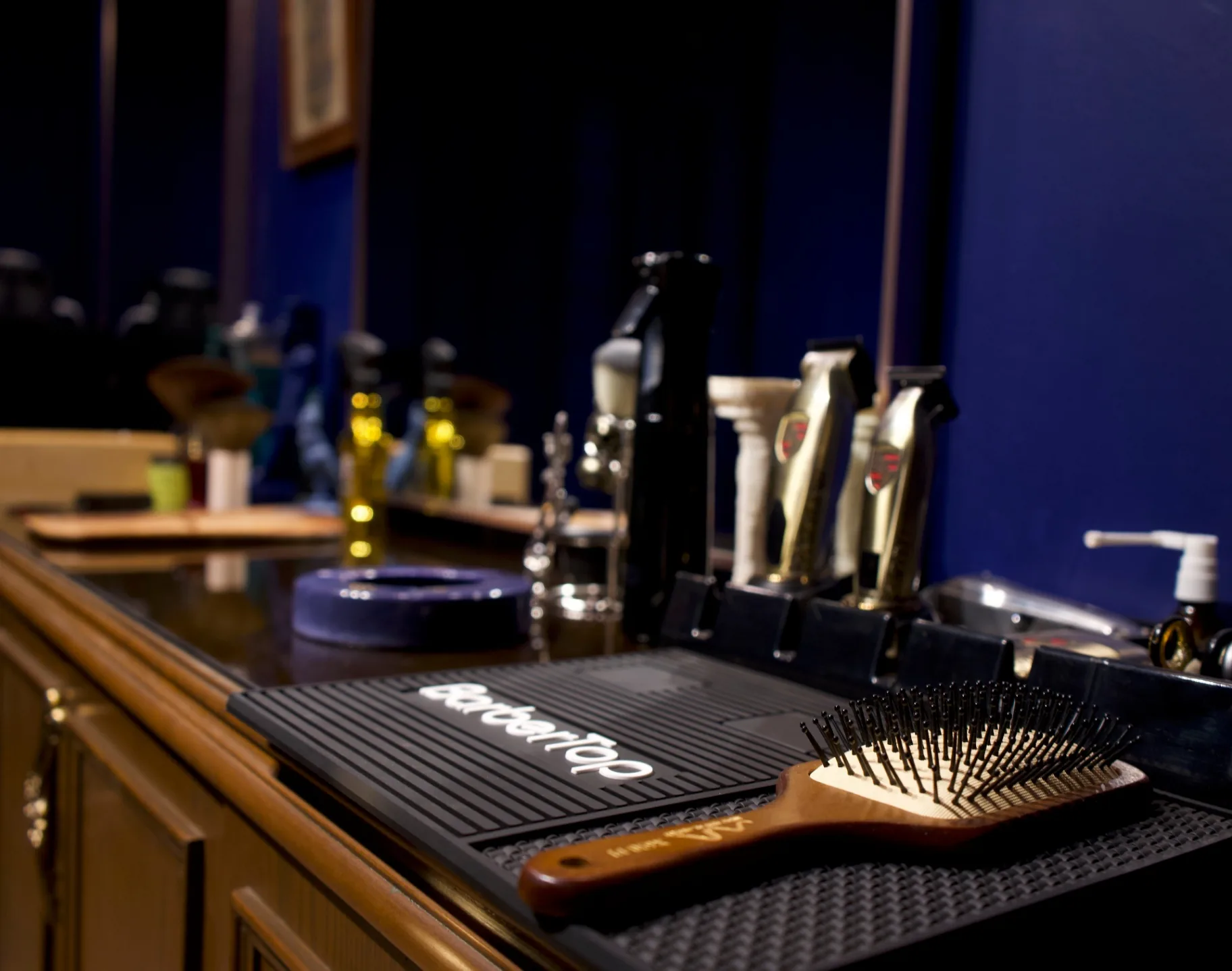 Barbershop detail